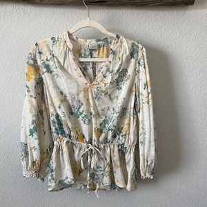 A New Day 3/4 blouse with tie for peplum effect. Size M